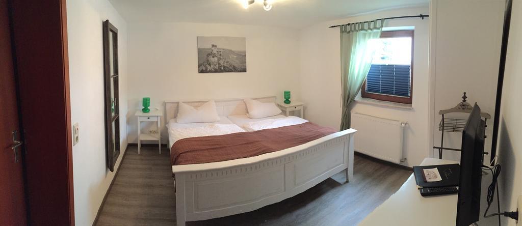 Historische Muehle Vogelsang Appartement Brodenbach Buitenkant foto
